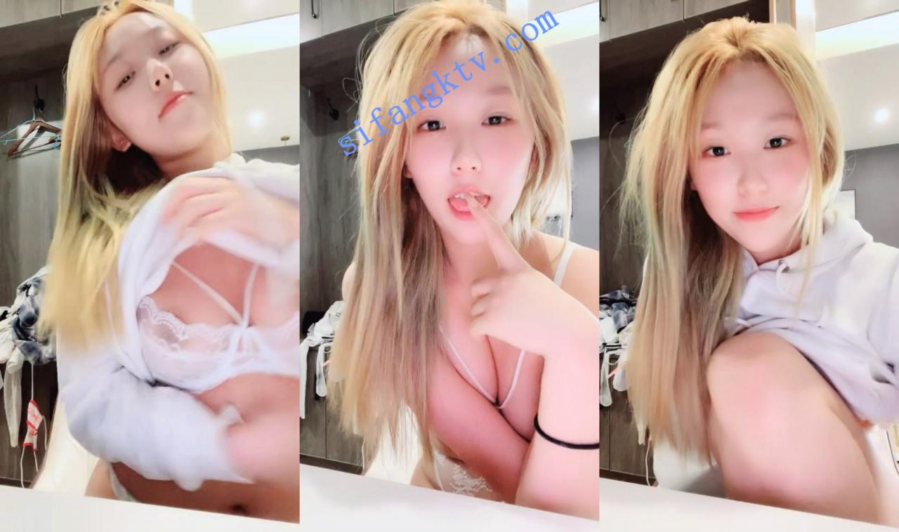♆ 漫画川 19岁超美少女~大咪咪~超嫩逼~特写手指自慰~骚! 图 02