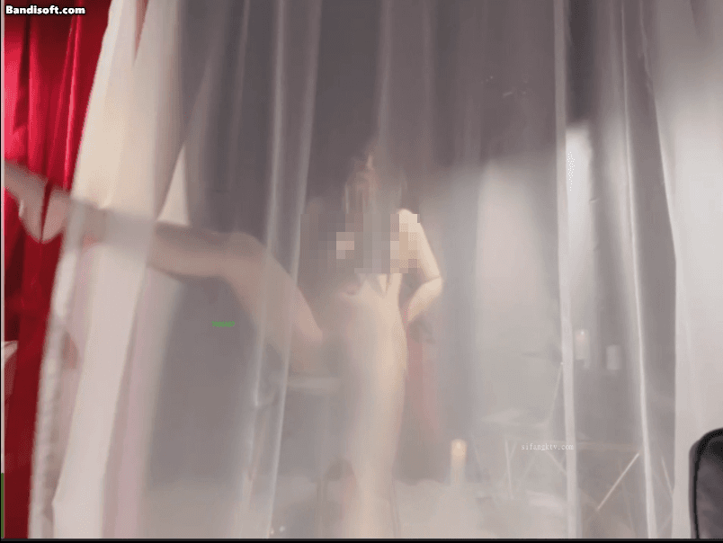 UT司藤 第九弹 极品长腿巨乳女神首次露脸大秀 超高颜值 图 11