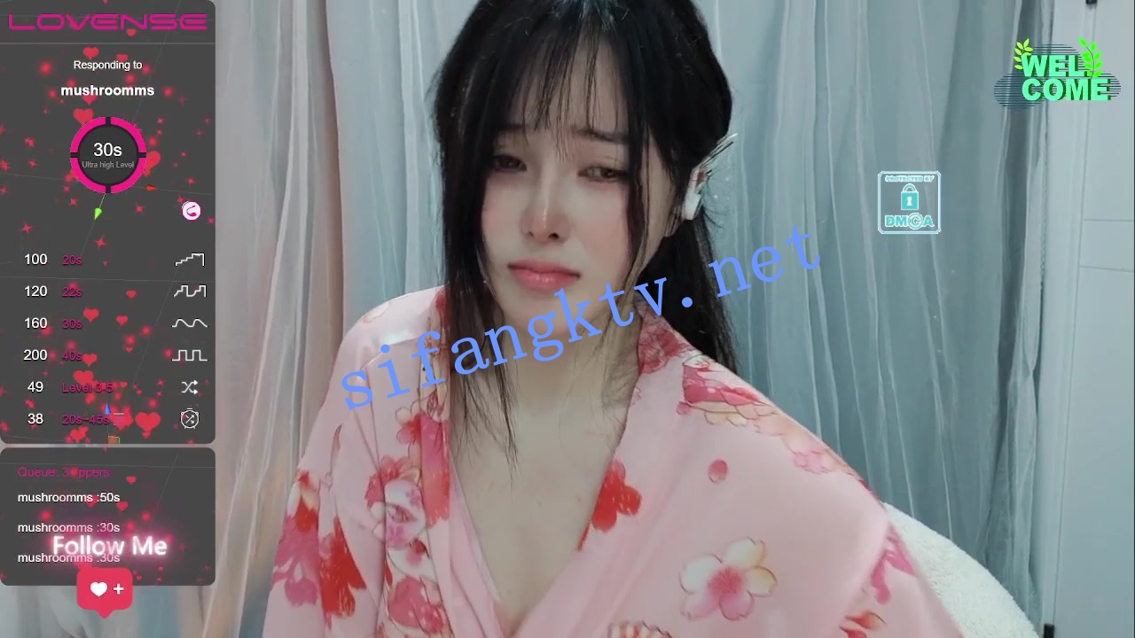 ❤❤❤ Sweet-QiQi 22岁巨乳大美女哭了,跳蛋大黑牛大秀 图 04