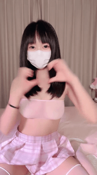 ♆ 萱萱酱 G奶校花! JK学生服~裸舞~大钟摆~道具~撸到爆! 图 01