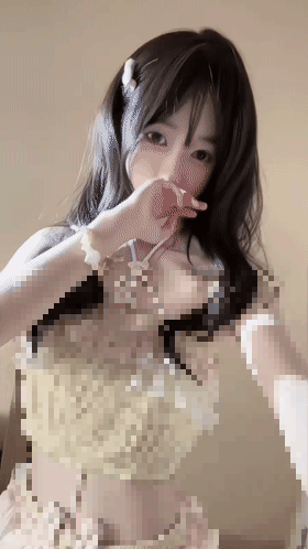 超精品 人气萌妹 xiogu 人形犬 小鱼干 猫头菜 新私拍 图 09