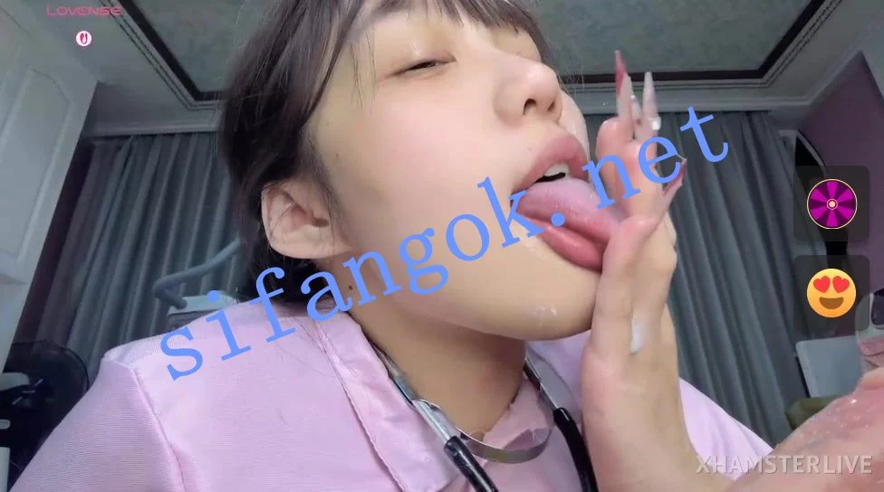 ❤❤❤ST顶级新人~ Yaya 728 扩音器,吸逼器,大黑牛虐阴 图 04