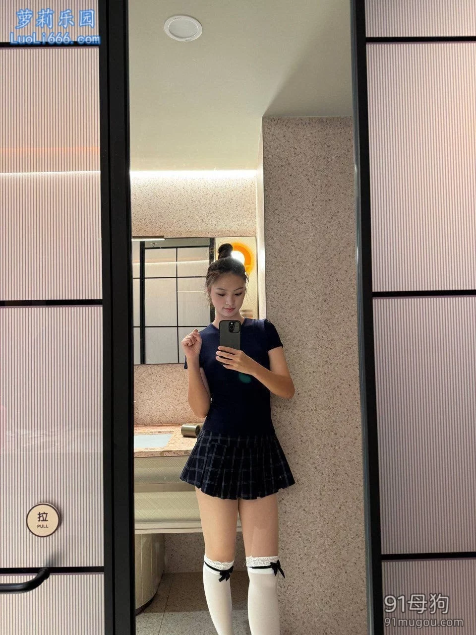 iCould泄密 航空学院气质美女被金主包养露脸性爱流出 图 10