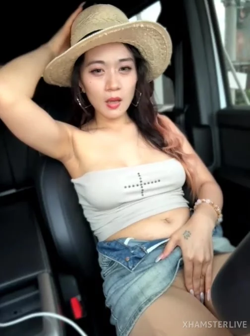 ,主播!! 【sex_bobo 】美女车里自慰,服装店卖骚 图 05